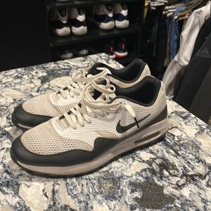 Nike Air Max golf